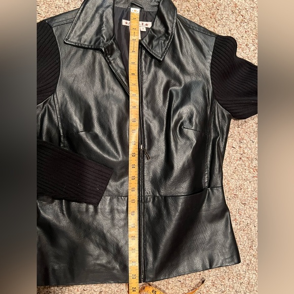 AMI, Women’s Vintage Leather Coat, Lined, Black, Size S - Picture 6 of 7